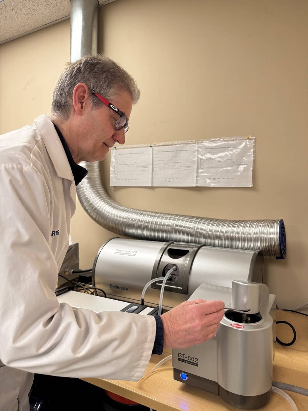 Chris Pelow using Bettersizer 2600